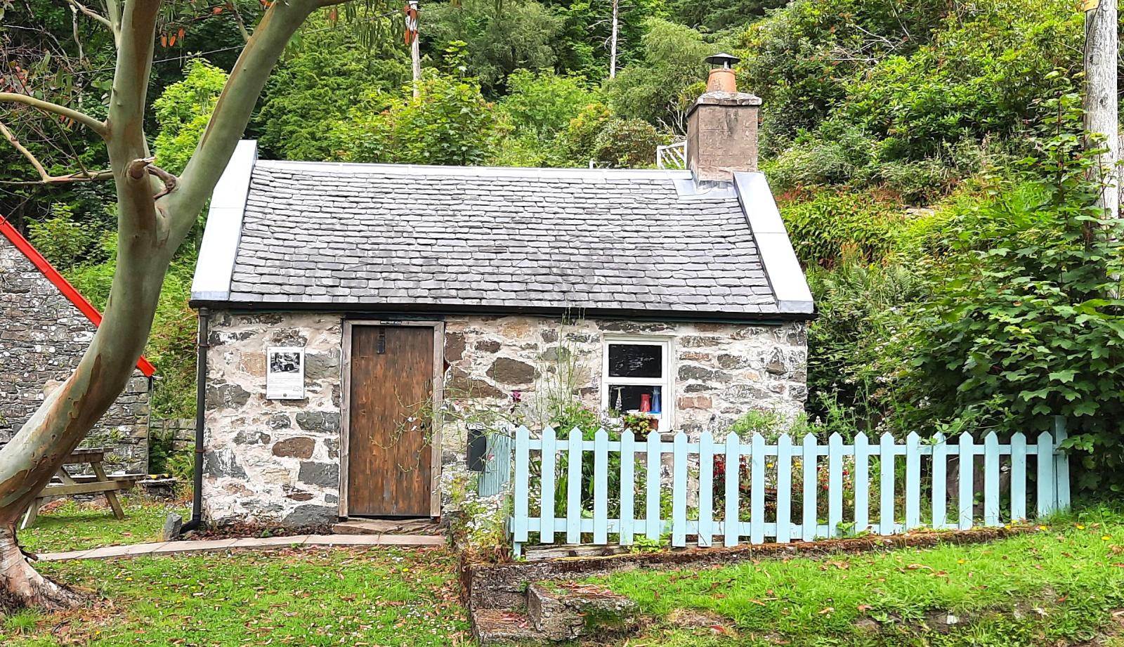 Old School House Gallery